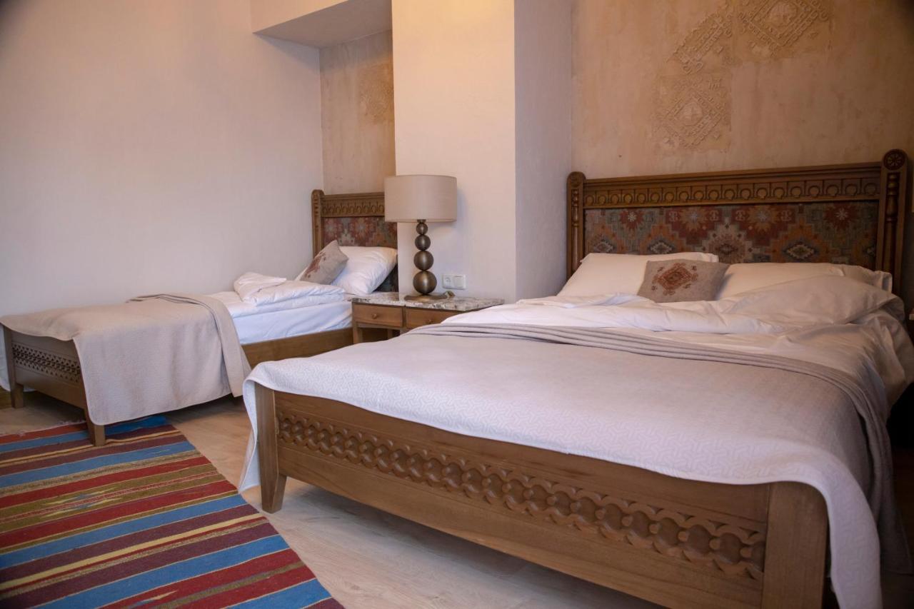 Boutique Ethno Hotel ギュムリ エクステリア 写真