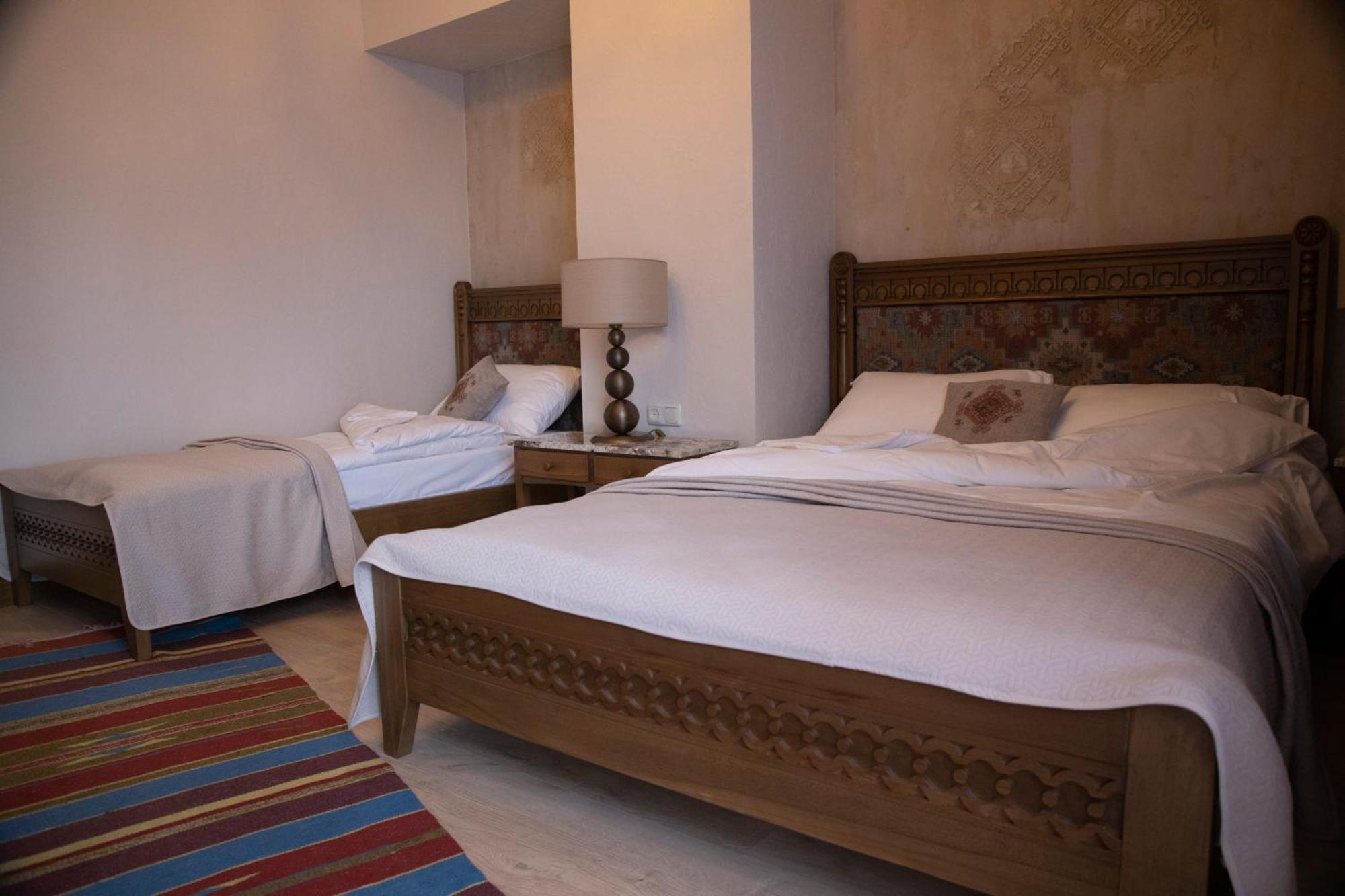 Boutique Ethno Hotel ギュムリ エクステリア 写真