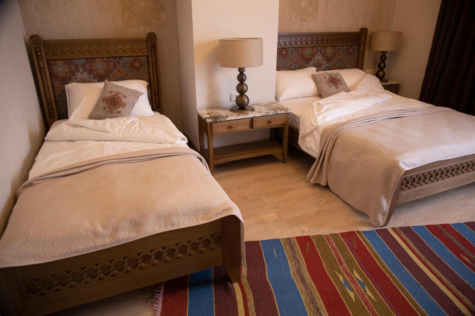 Boutique Ethno Hotel ギュムリ エクステリア 写真